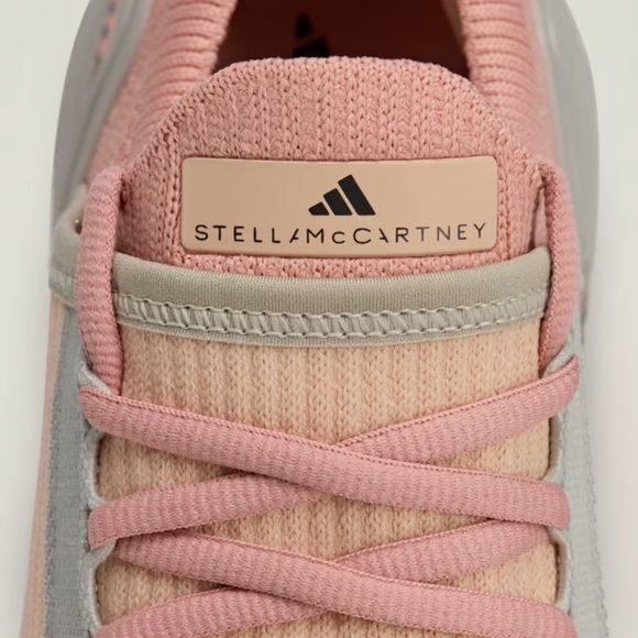 ADIDAS BY STELLA MCCARTNEY ULTRA BOOST DNA SIZE 7 NWT - Picture 7 of 13